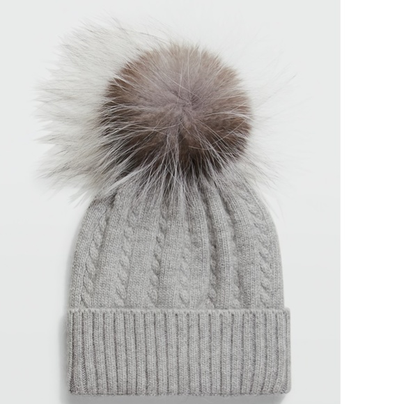Gorski Knit Beanie w/fox Fur Pompom - Picture 1 of 6